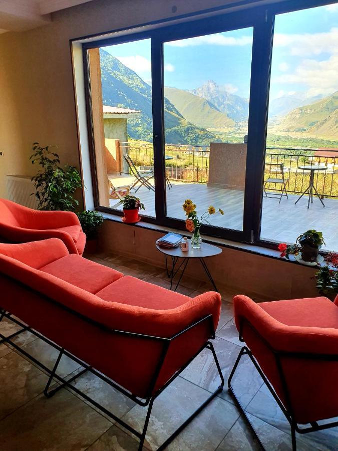 Nikolo Inn Kazbegi Exteriör bild