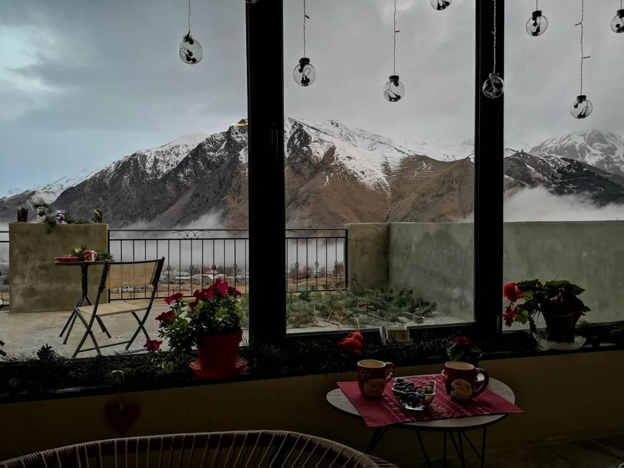 Nikolo Inn Kazbegi Exteriör bild