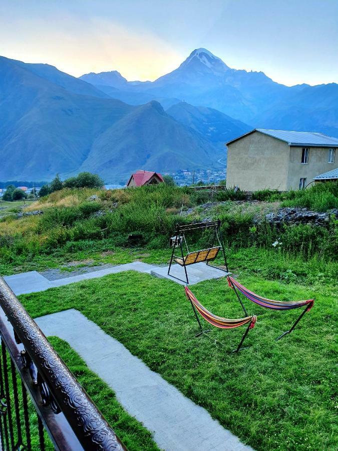 Nikolo Inn Kazbegi Exteriör bild