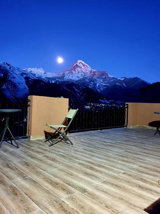 Nikolo Inn Kazbegi Exteriör bild